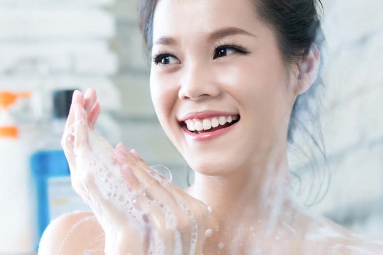 CAN BODYWASH CAUSE DRY SKIN?