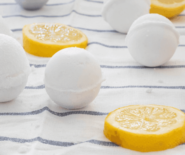 Homemade Easy Toilet Bombs without Citric Acid 2